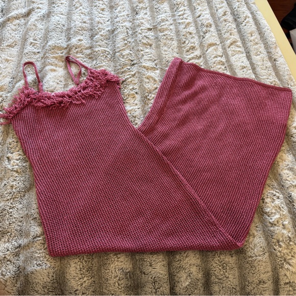 White Fox Sunset Dreamer Knit Maxi Dress Strawberry Pink - Picture 5 of 6